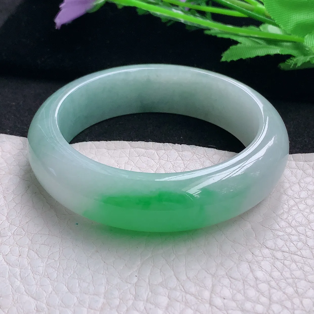 nr小圈口52.5*15.5*8.8轮胎镯 缅甸翡翠A货玉手镯辣绿厚装宽边玉手环