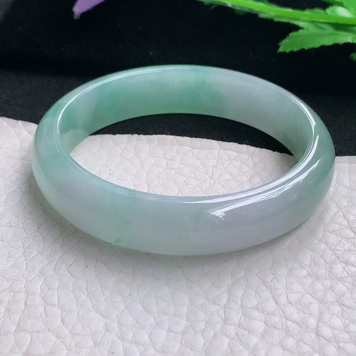 z小圈口52.5*12.3*6.5平安镯 缅甸翡翠A货手镯水灵清爽宽边玉手环