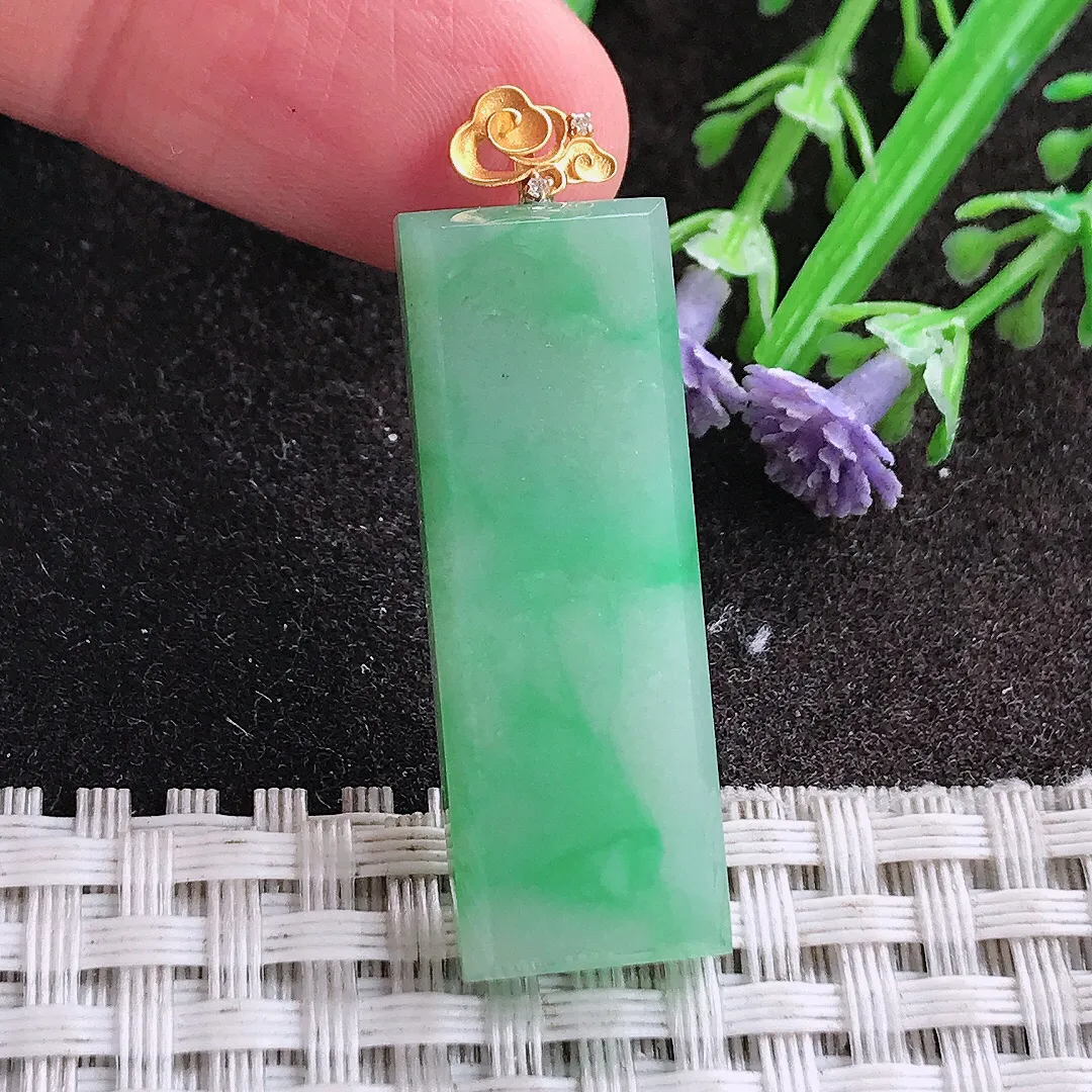 天然A货翡翠34.5/12.4/5老坑18k金镶嵌冰润满绿无事牌吊坠翡翠挂件