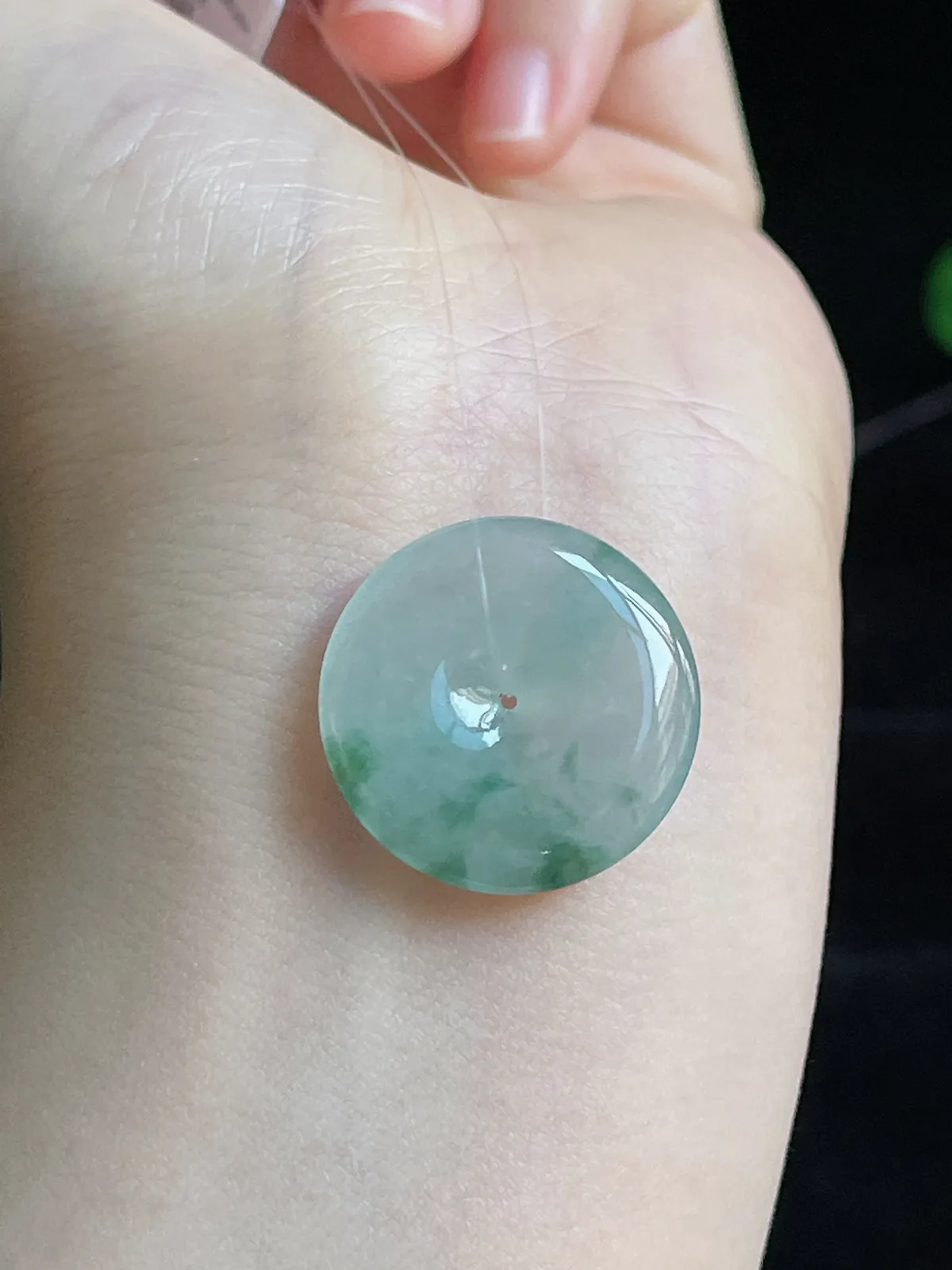 翡翠冰糯种淡绿色平安扣