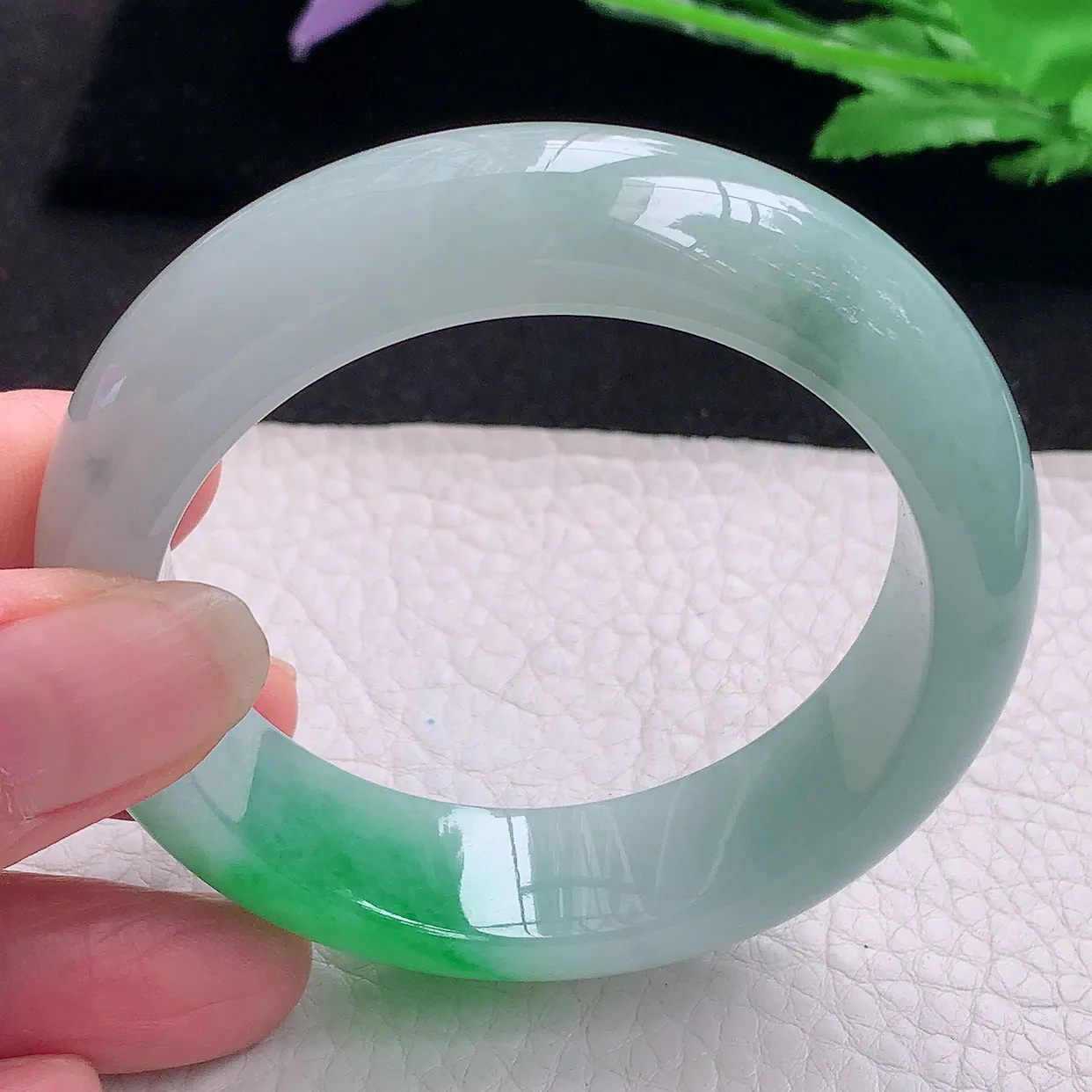 nr小圈口52.5*15.5*8.8轮胎镯 缅甸翡翠A货玉手镯辣绿厚装宽边玉手环