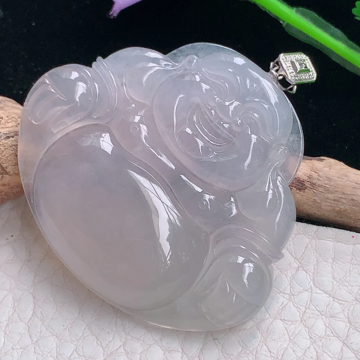 Mz实拍41.5*47.3*6.5缅甸翡翠冰种大佛公吊坠 白月光弥勒佛玉坠镶18k金扣头