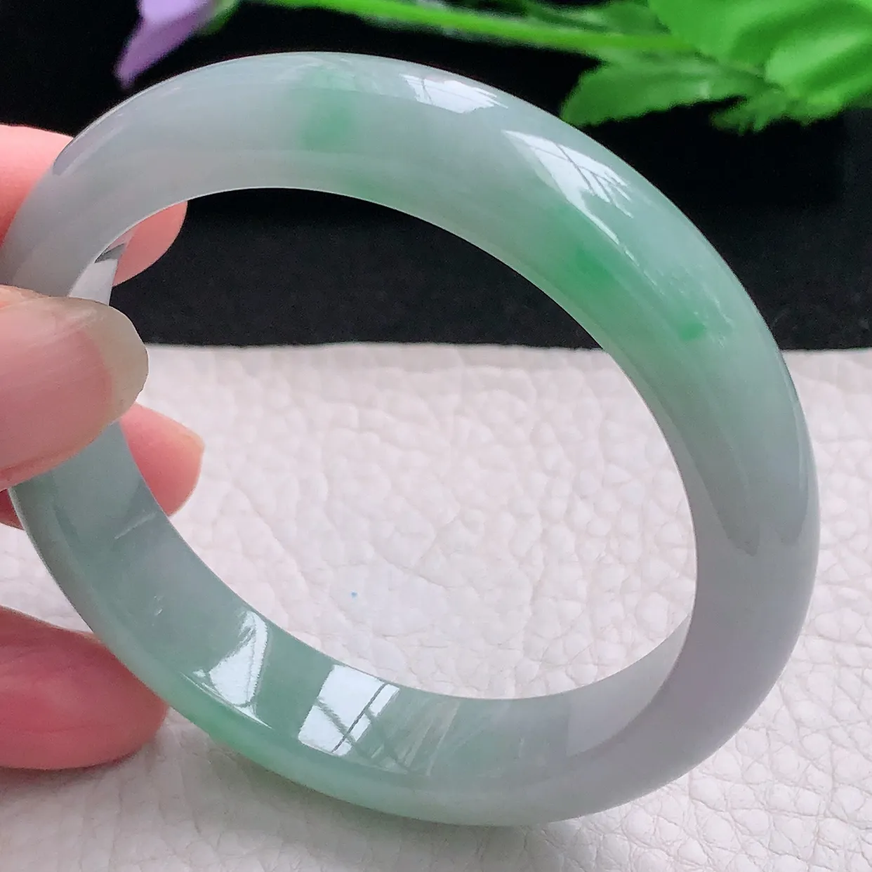 pj自然光55.8*12.3*8平安镯 缅甸翡翠A货玉手镯水灵飘绿宽边玉手环