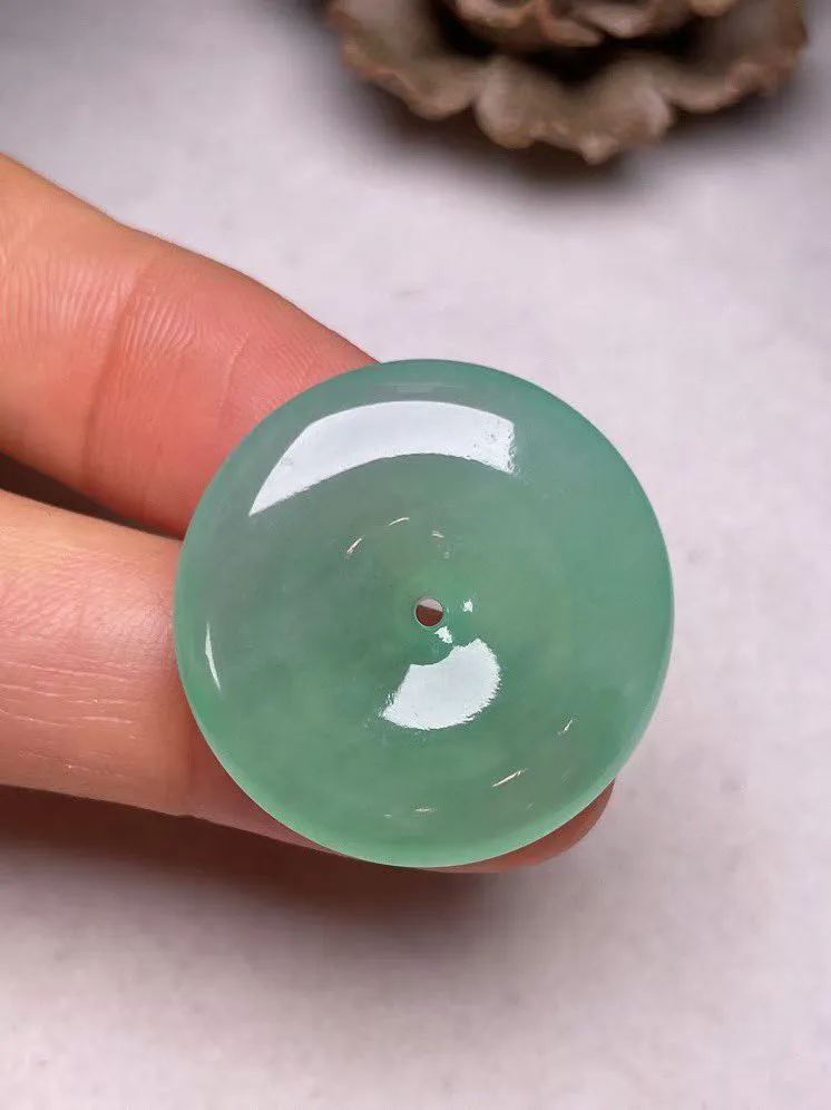 冰种底色【平安扣】吊坠，种水好，玉质细腻 ，卖相好