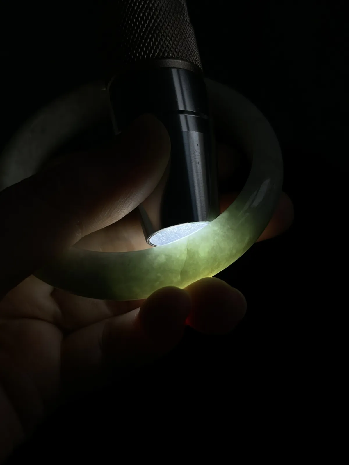 正圈56.8圈口，翡翠手镯