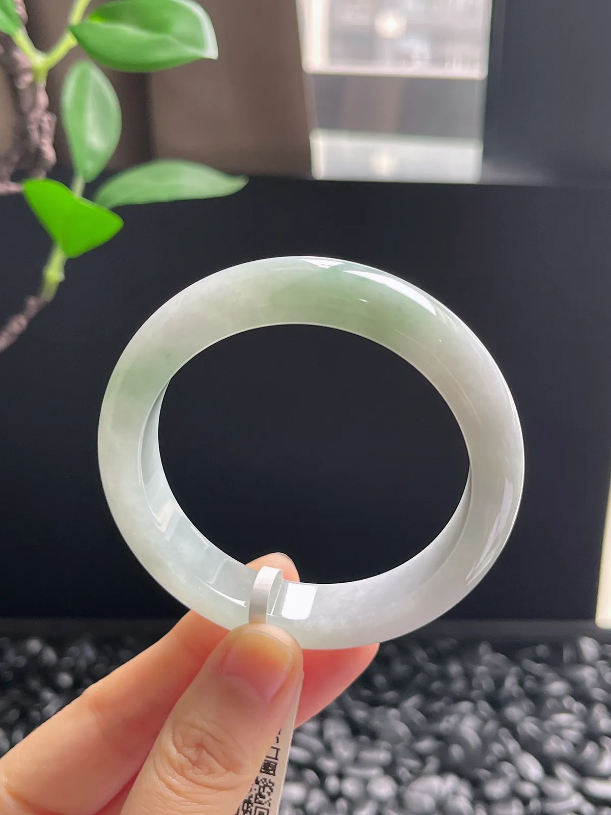 正圈52圈口，翡翠糯化种飘花手镯