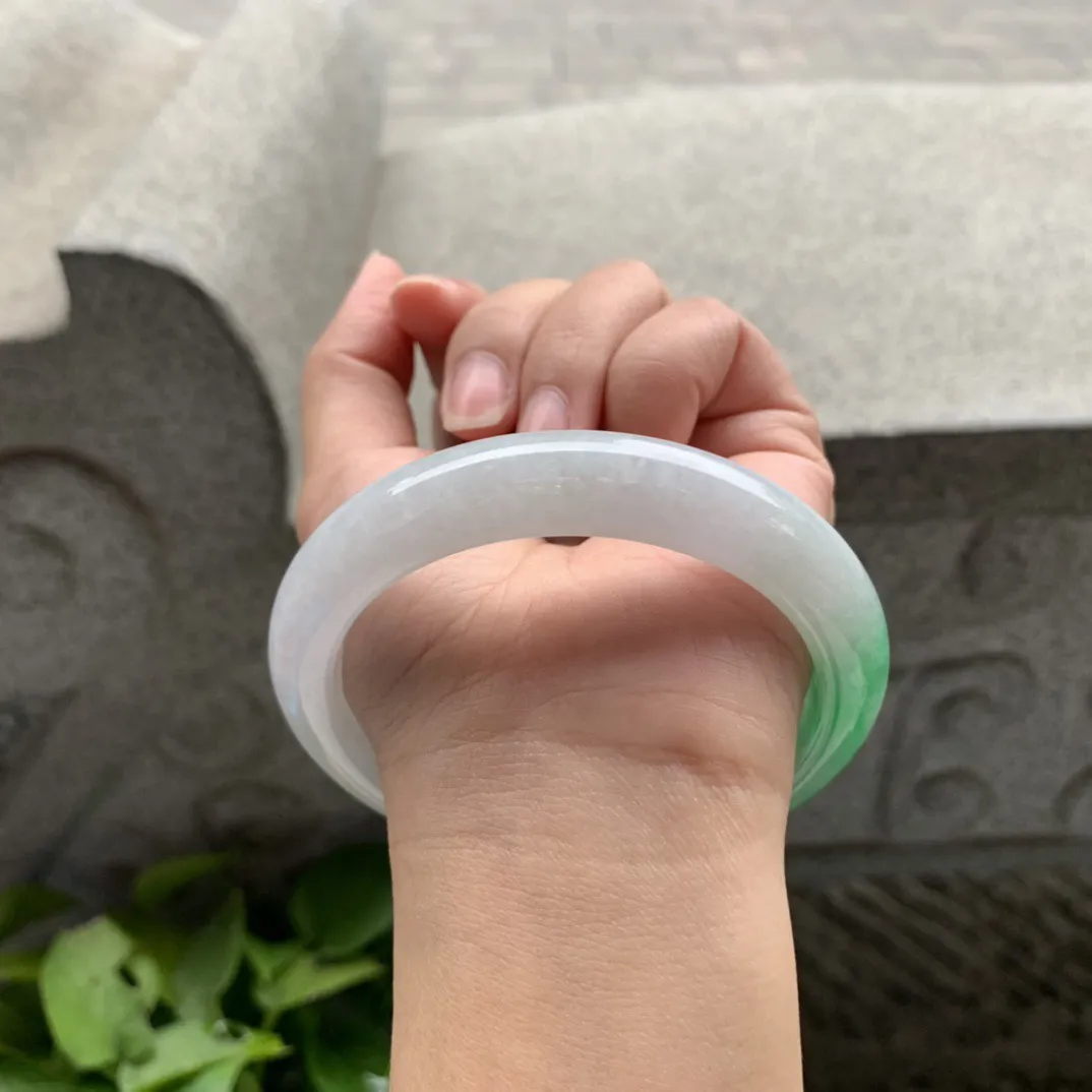 大圈口 62-12.4-9.5【飘阳绿正圈手镯】正圈62 63可戴