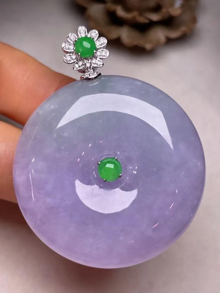 冰糯种紫罗兰平安扣吊坠、真金真钻镶嵌，种水好，玉质细腻 .裸石尺寸 39.0