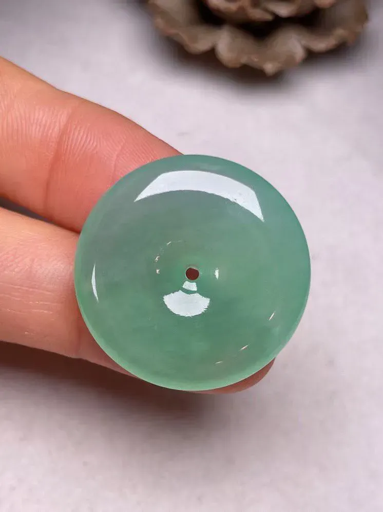 冰种底色【平安扣】吊坠，种水好，玉质细腻 ，卖相好