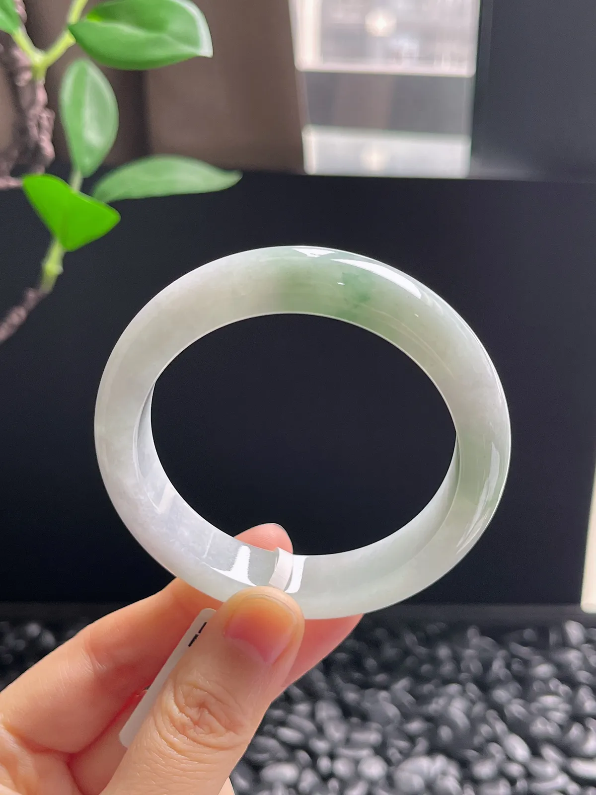 正圈52圈口，翡翠糯化种飘花手镯