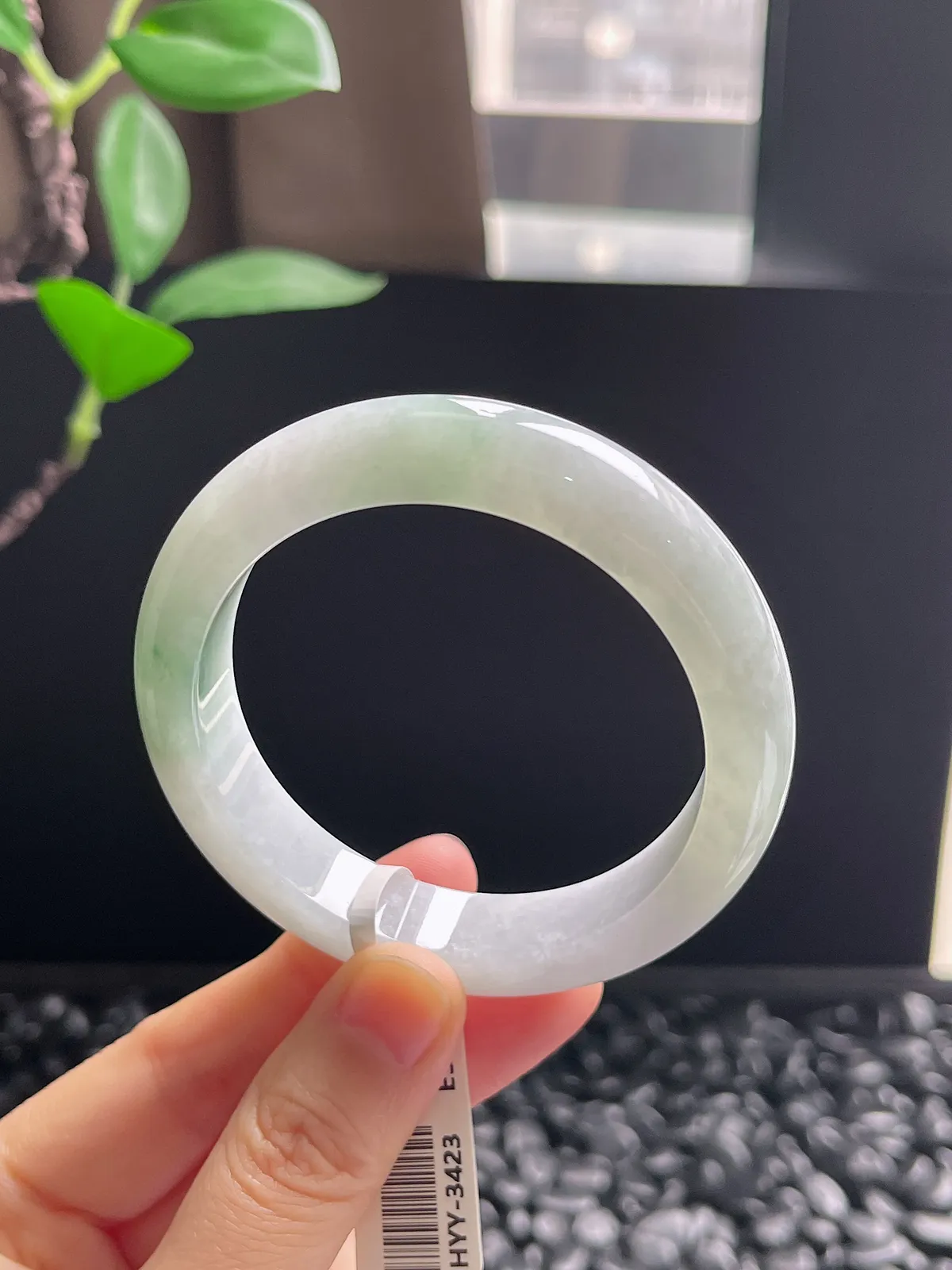 正圈52圈口，翡翠糯化种飘花手镯