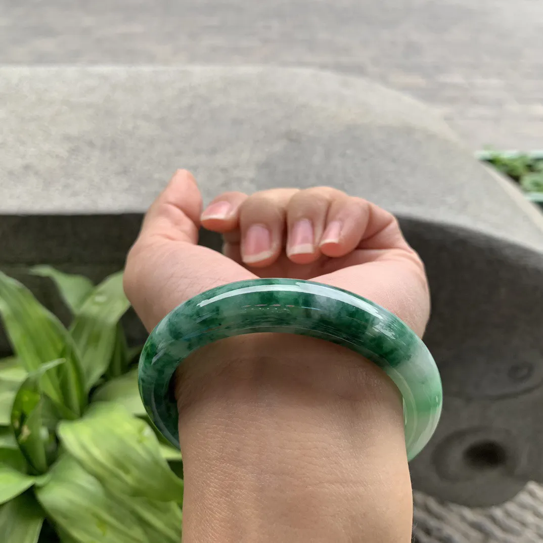 圈口 56.5-12-8.4【辣绿正圈手镯】正圈56 57可戴