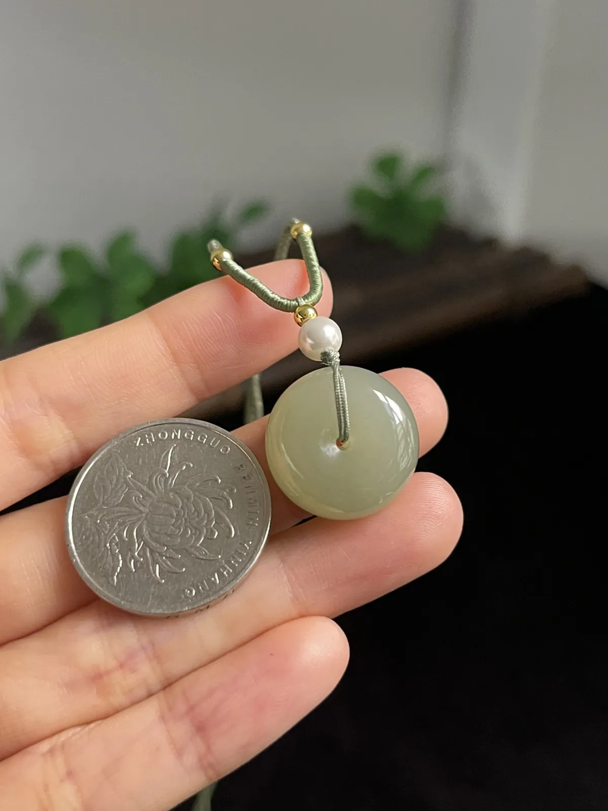 和田玉双面圆满平安扣挂件