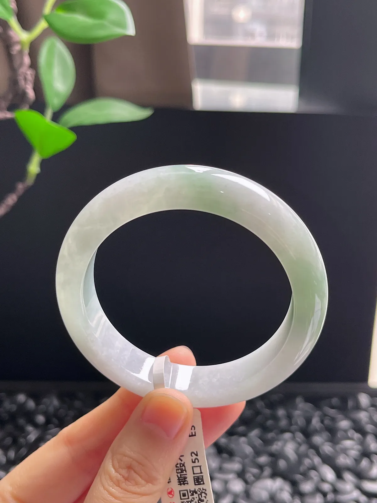 正圈52圈口，翡翠糯化种飘花手镯