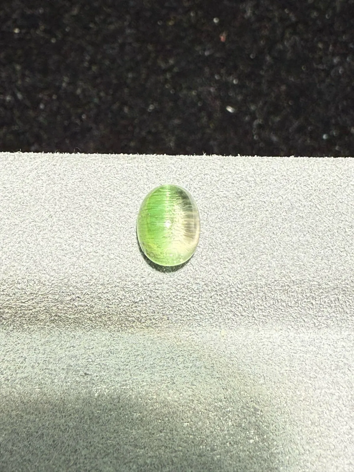 1.5克拉 西瓜碧玺猫眼裸石 猫眼效应犀利 晶体好[强][强] 水头十足 俏色系列可遇不可求 大约