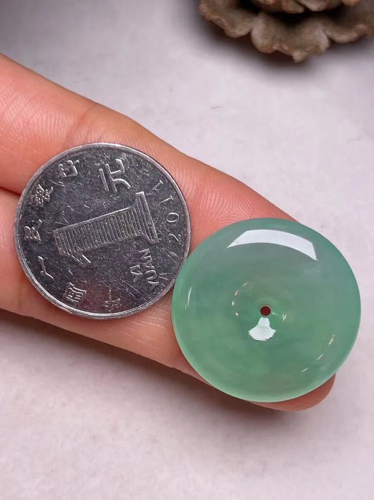 冰种底色【平安扣】吊坠，种水好，玉质细腻 ，卖相好