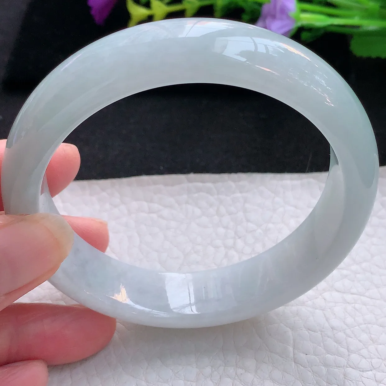 nr大圈口62*15.88.5轮胎平安镯 天然翡翠A货手镯淡绿加宽正圈玉镯子