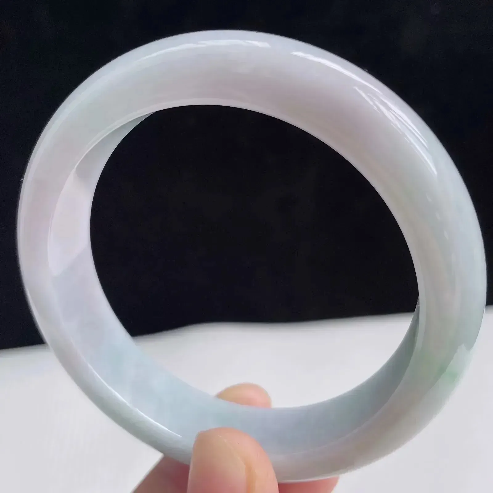 54圈有种有色天然翡翠A货淡紫玉手镯好种水春彩水润手镯57.30g