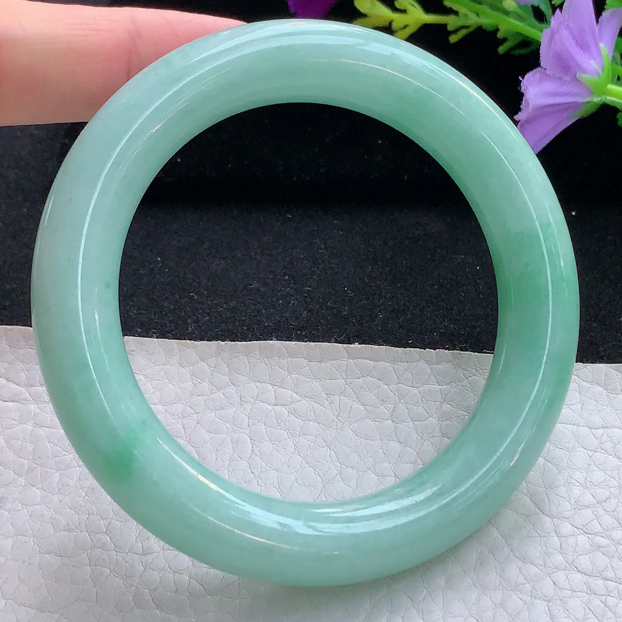 Jm实拍58*12.8*12圆镯天然翡翠A货手镯果绿玉镯子福镯圆条胖镯