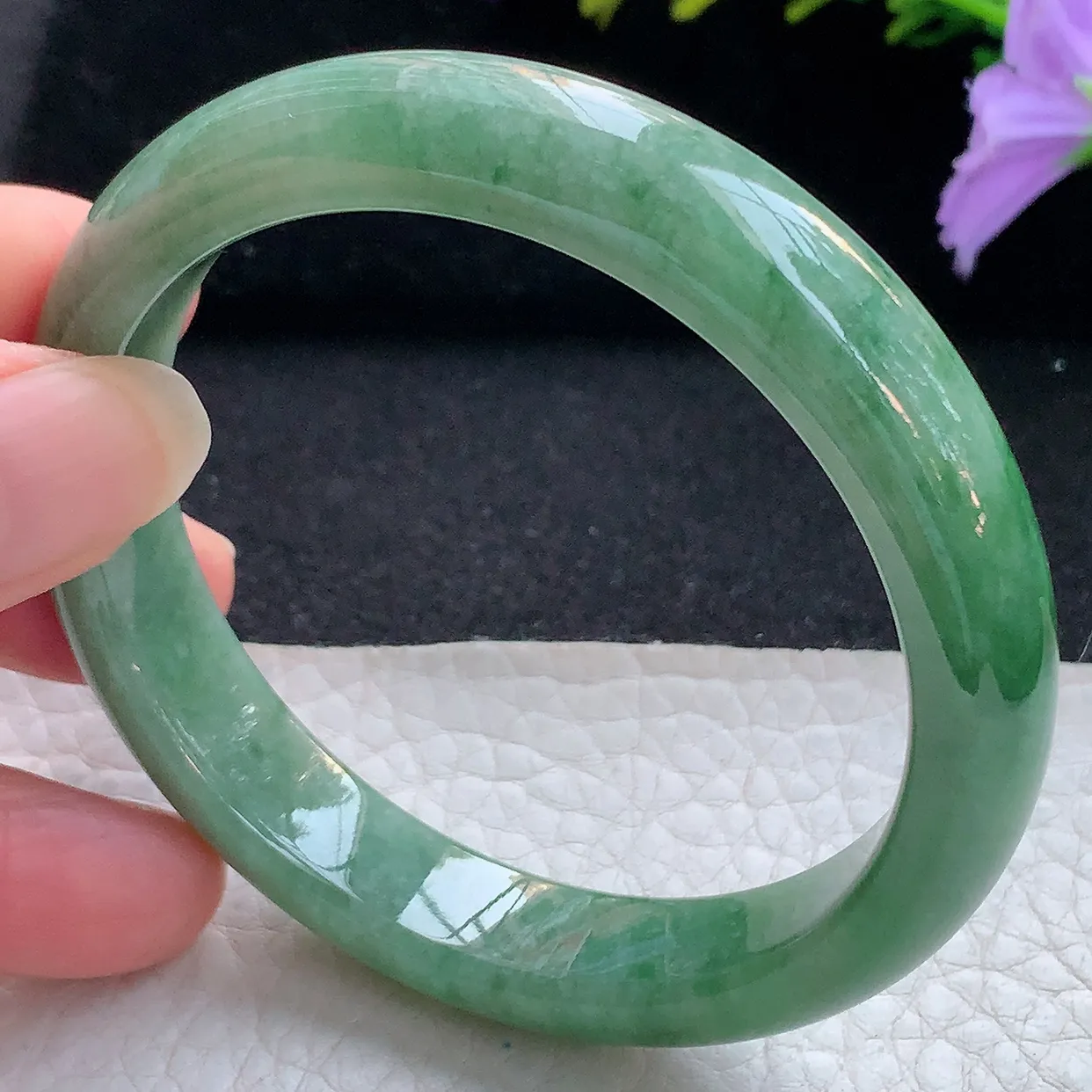xx大圈口56.5*12*7.6平安镯 天然翡翠A货手镯油绿飘花宽边正圈玉镯子
