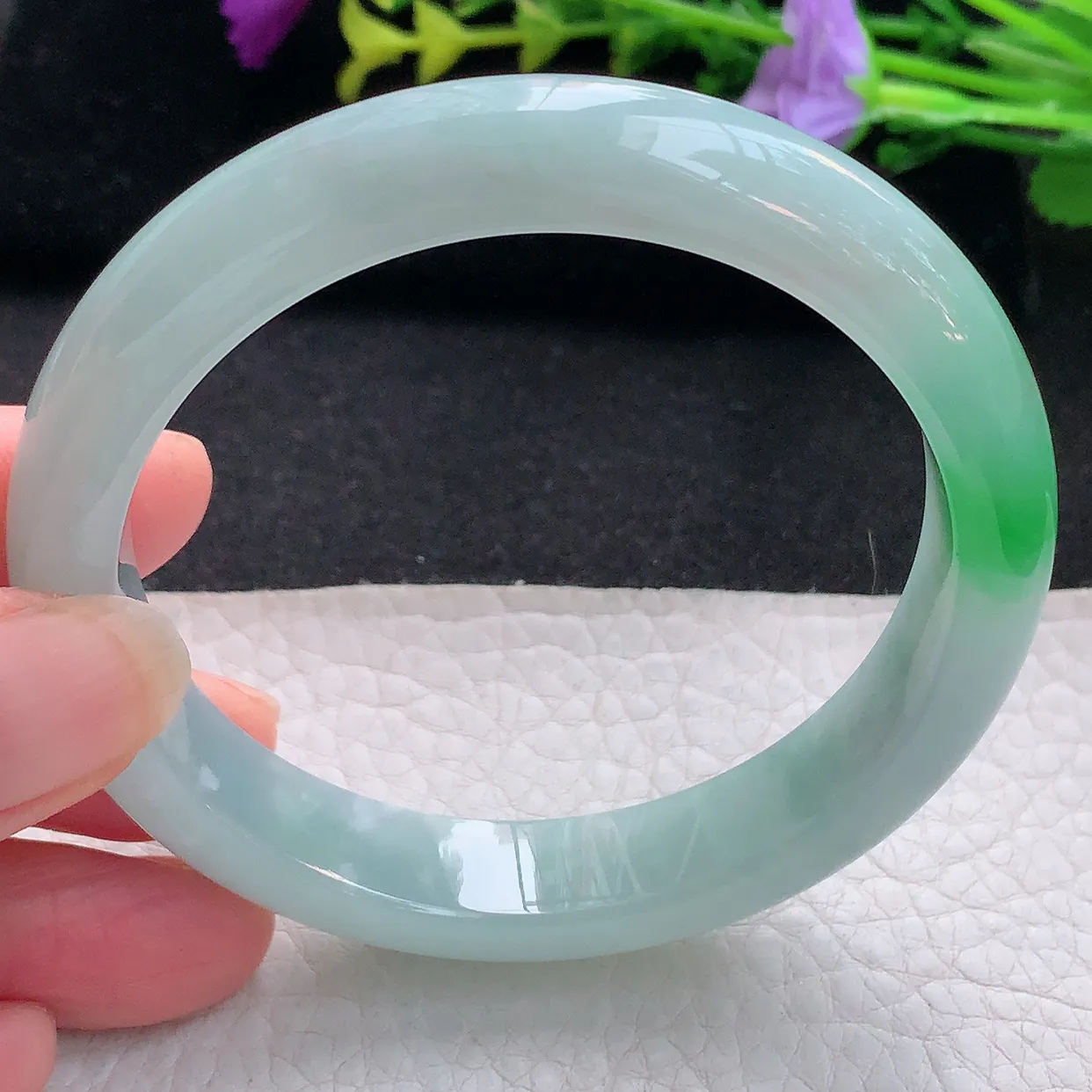 fx实拍58.5*12.2*8.5平安镯 天然翡翠A货手镯飘绿宽边正圈玉镯子