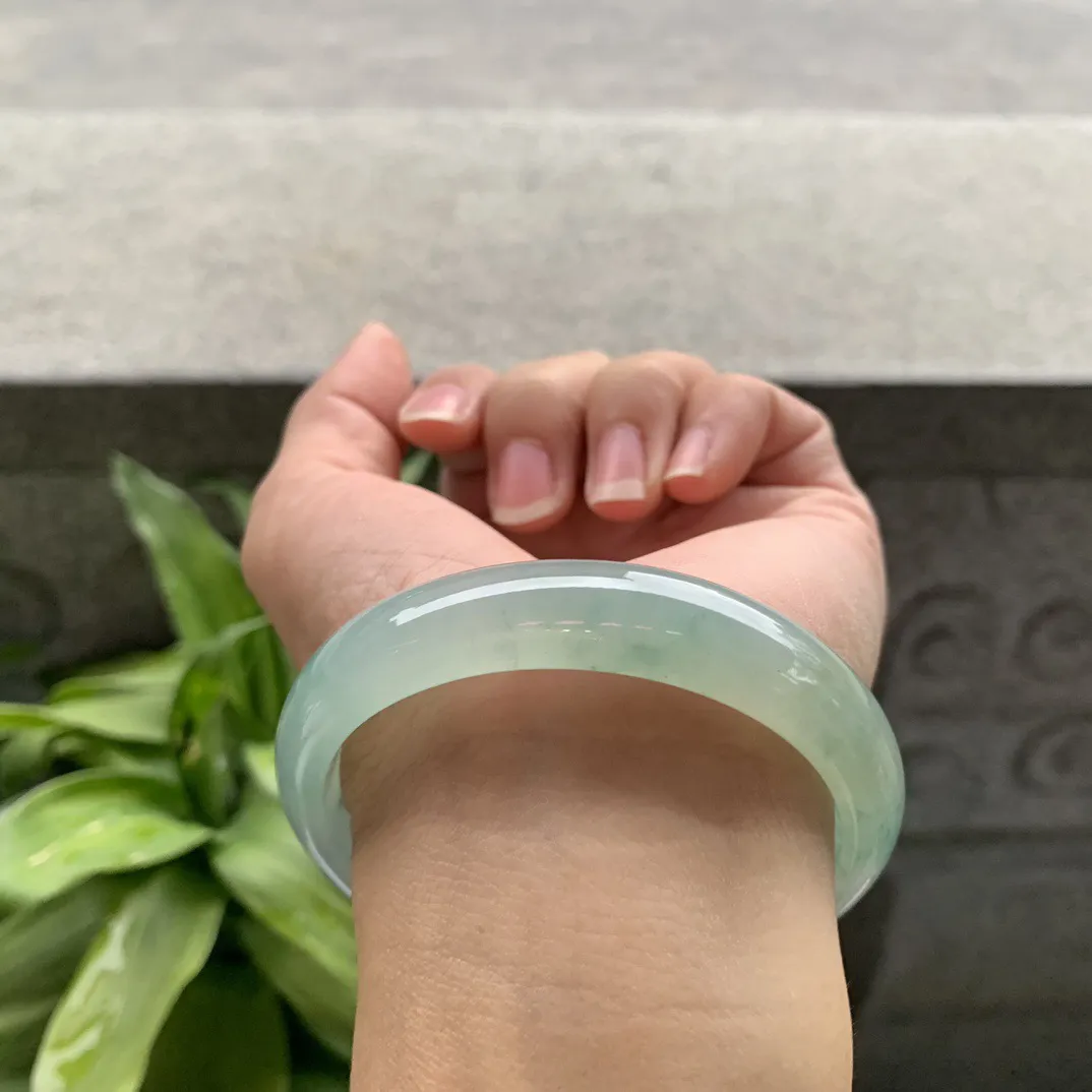 圈口56-49.6-12.4-7.3 【冰种飘花贵妃手镯】贵妃56 57可戴