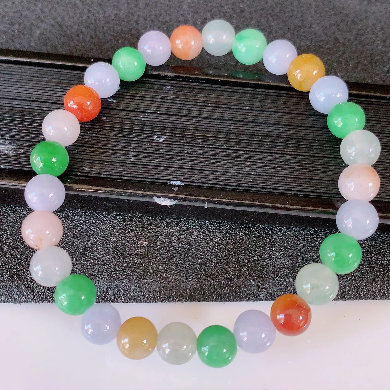 自然光实拍，冰润多宝翡翠手链，多彩翡翠手串，颜色丰富，料子细腻，高档大气，自戴送礼佳品！#46.26