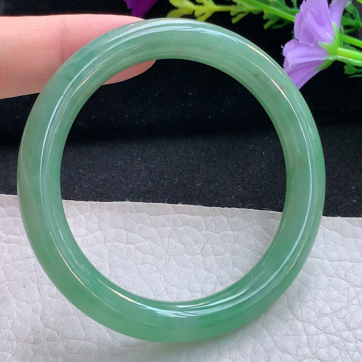 xh实拍53.5*9.2*8.6圆条镯 天然翡翠A货手镯冰油绿叮当镯 美人圆镯