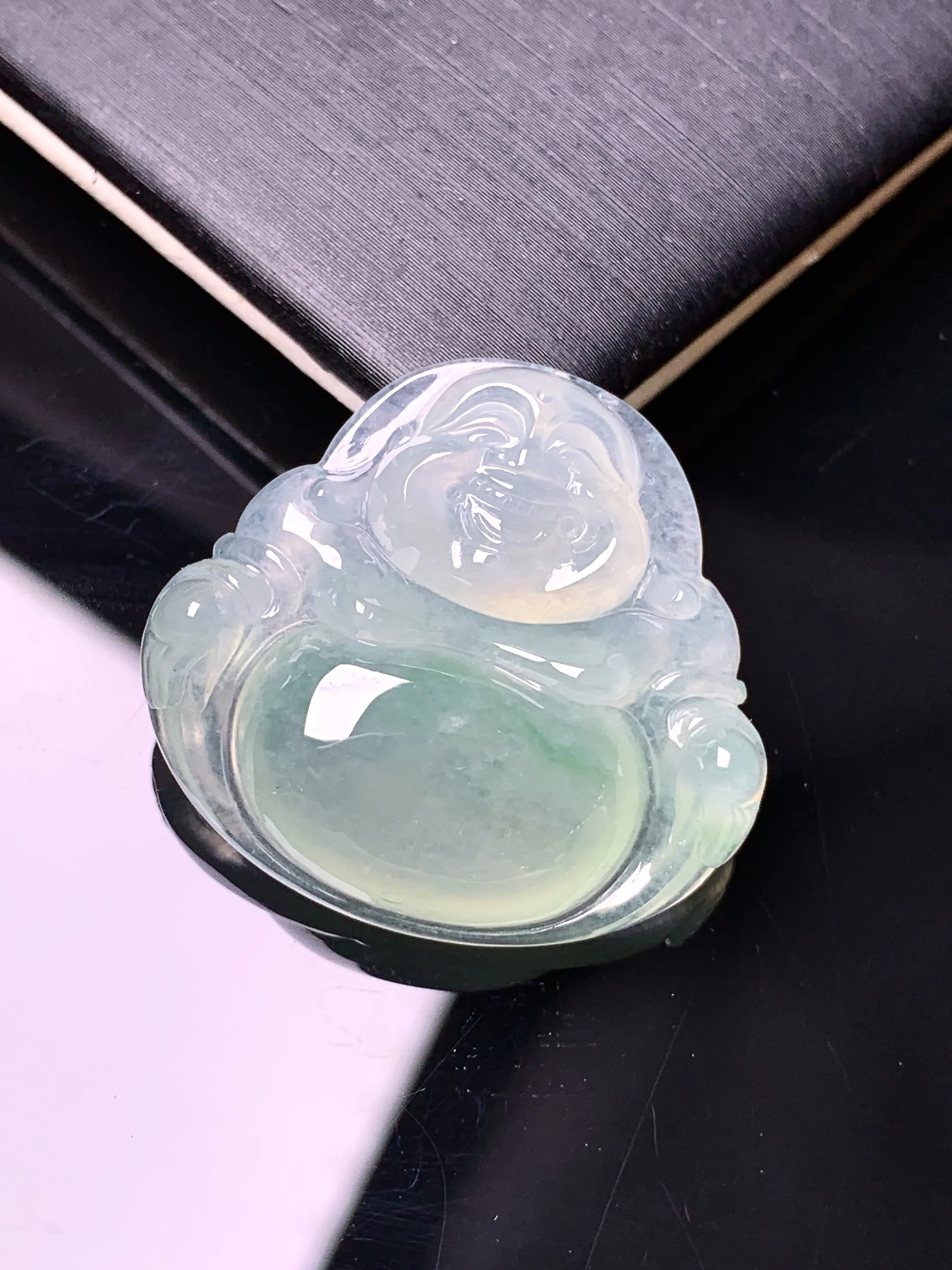 冰种佛公吊坠 玉质细腻 色泽清新艳丽 整体尺寸25*27.3*6.2