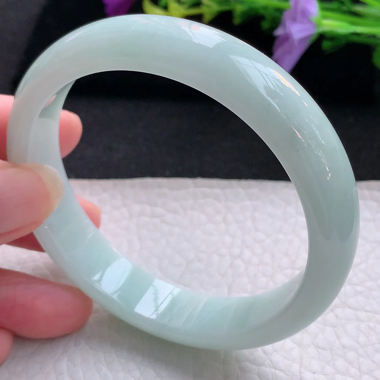 nr大圈口60*13.8*7.5平安镯 天然翡翠A货手镯淡绿宽边正圈玉镯子