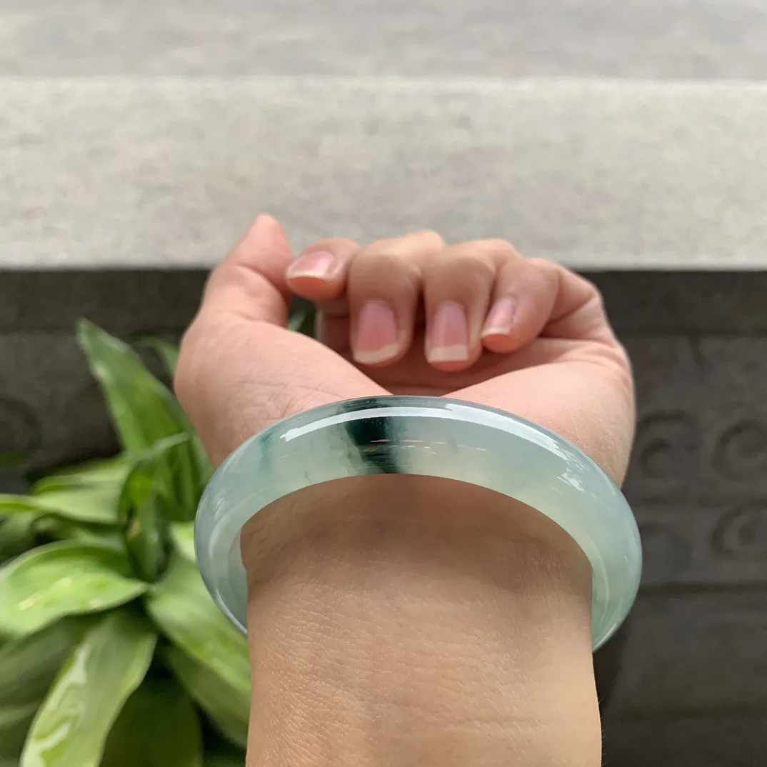 圈口56-49.6-12.4-7.3 【冰种飘花贵妃手镯】贵妃56 57可戴