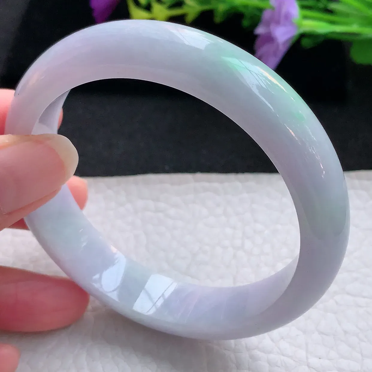 Ee大圈口59.3*14*7.8平安镯 天然翡翠A货手镯淡绿淡紫宽边正圈玉镯子