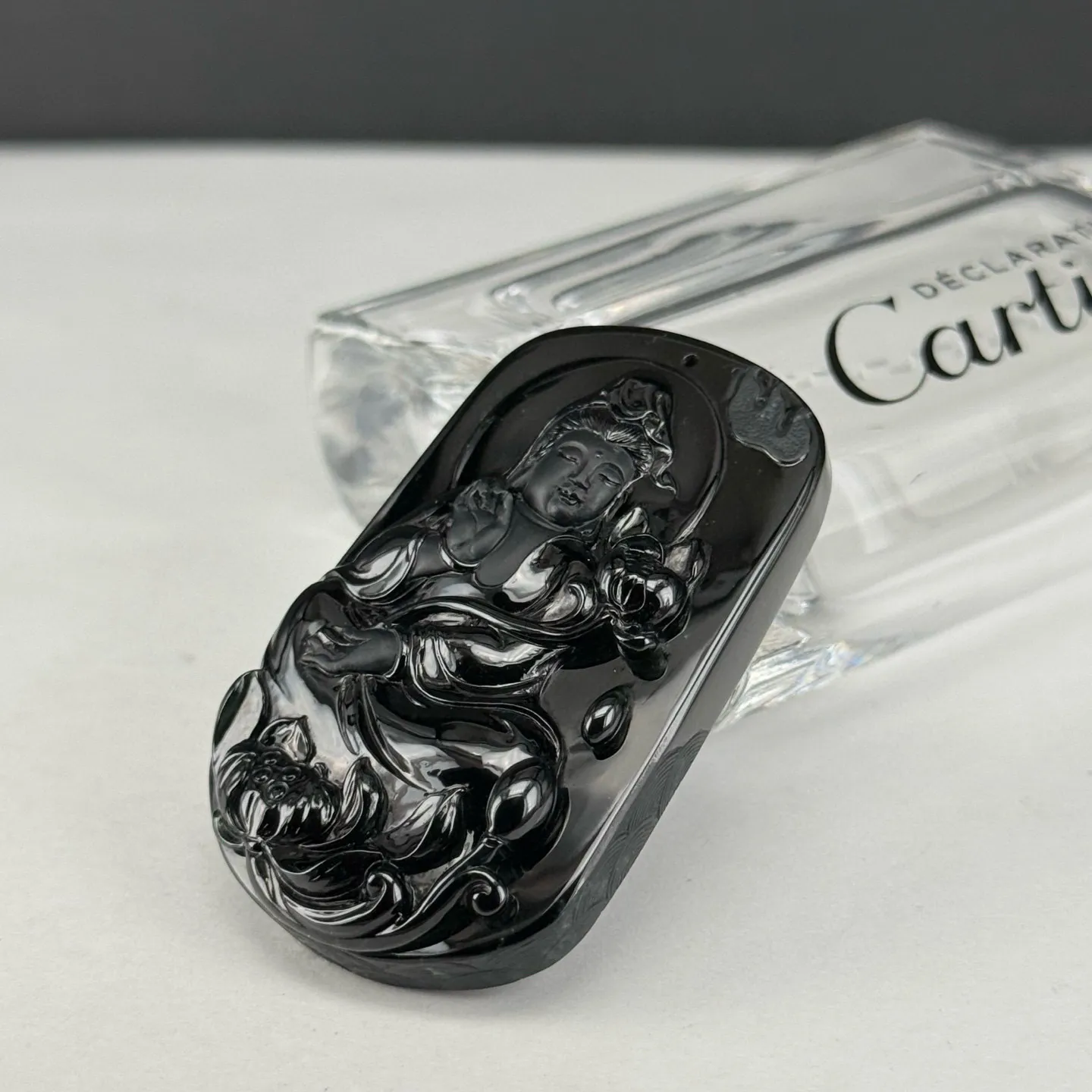 精品墨翠自在观音 种好色正 黑度极好 打灯通透 油性十足  尺寸54.6