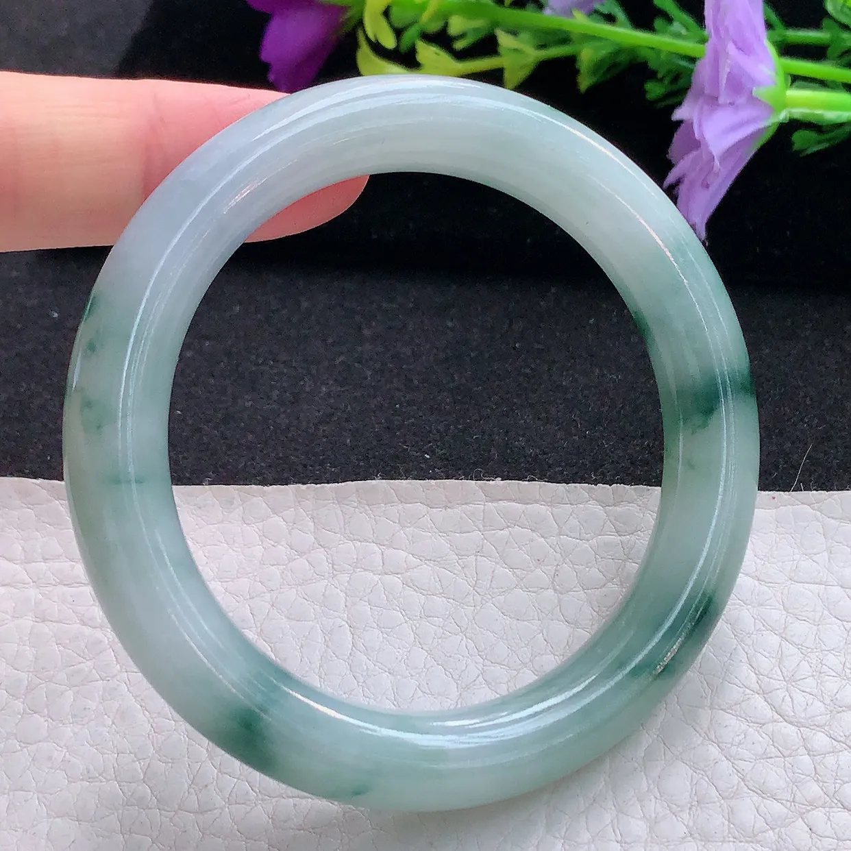 Ee大圈口53*10*9.2圆镯 天然翡翠A货手镯飘花圆条玉镯子福镯