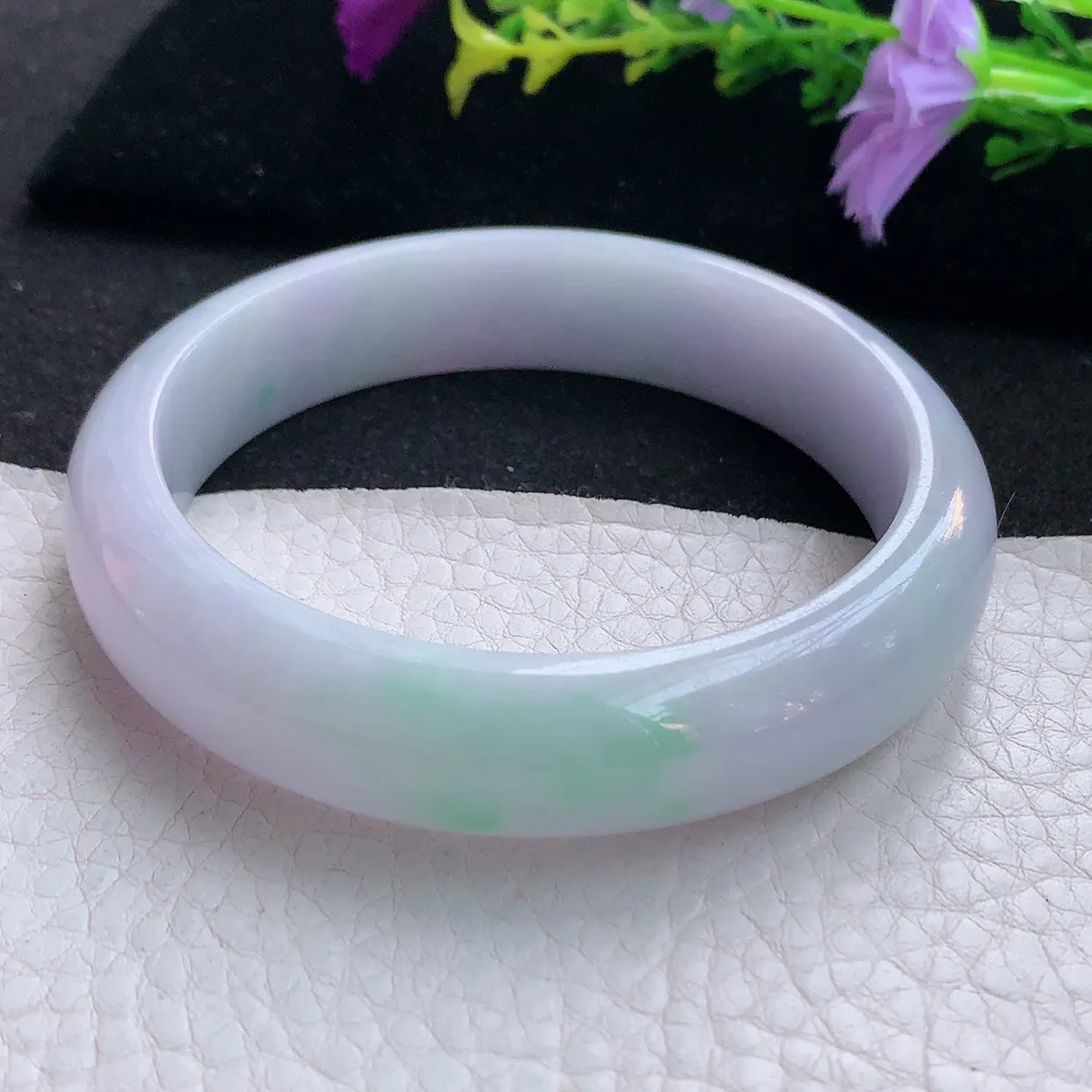 Ee大圈口59.3*14*7.8平安镯 天然翡翠A货手镯淡绿淡紫宽边正圈玉镯子