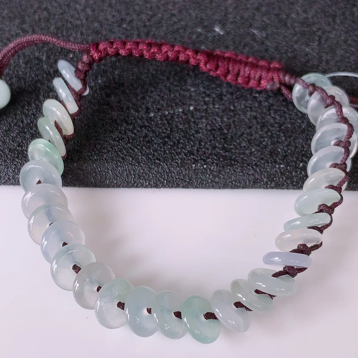 自然光实拍，冰种平安扣翡翠手串手链，种老水足，冰清玉润  颜色漂亮  #49.24取一尺寸7