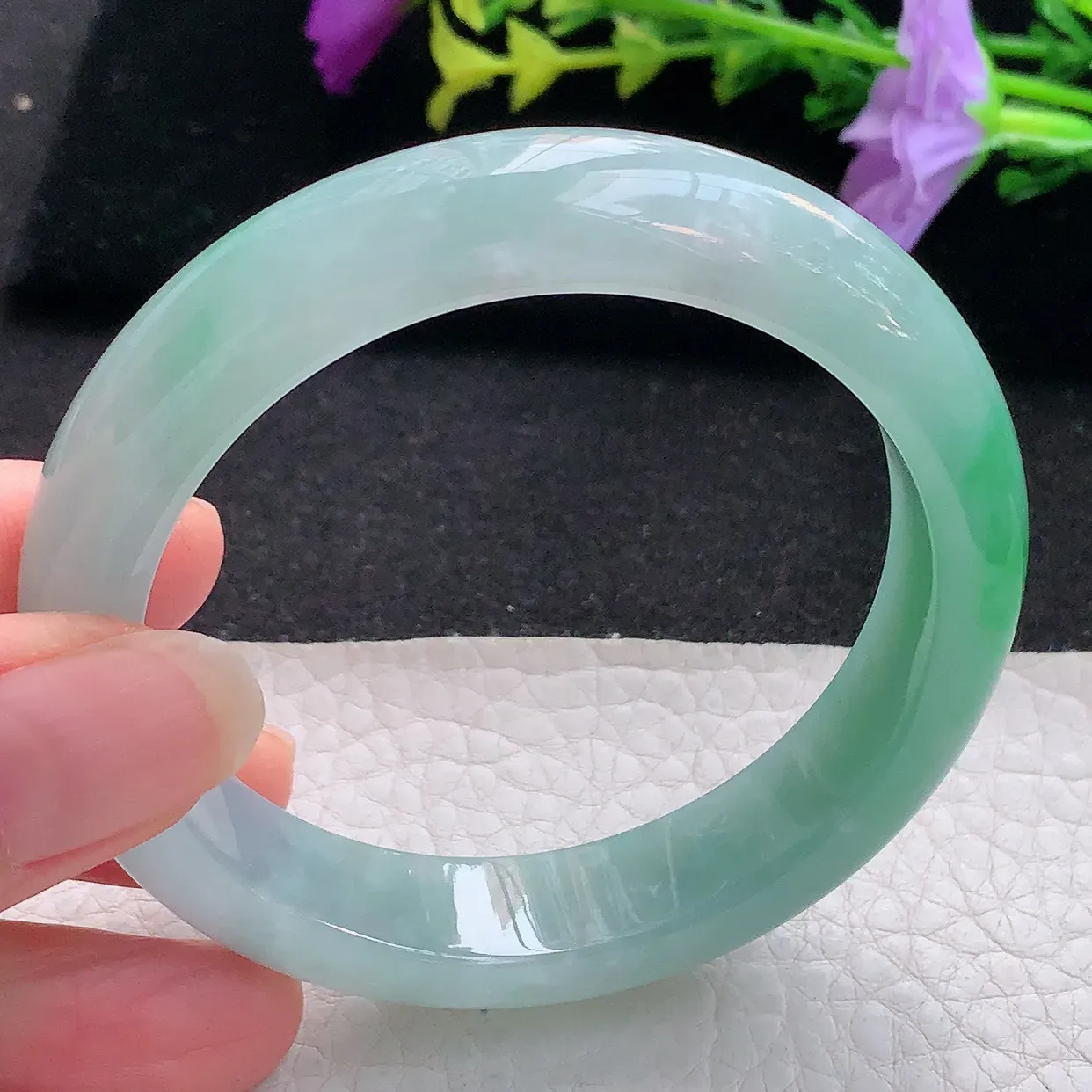 fx实拍55*12.6*8.2平安镯 天然翡翠A货手镯水润浅绿宽边正圈玉镯子