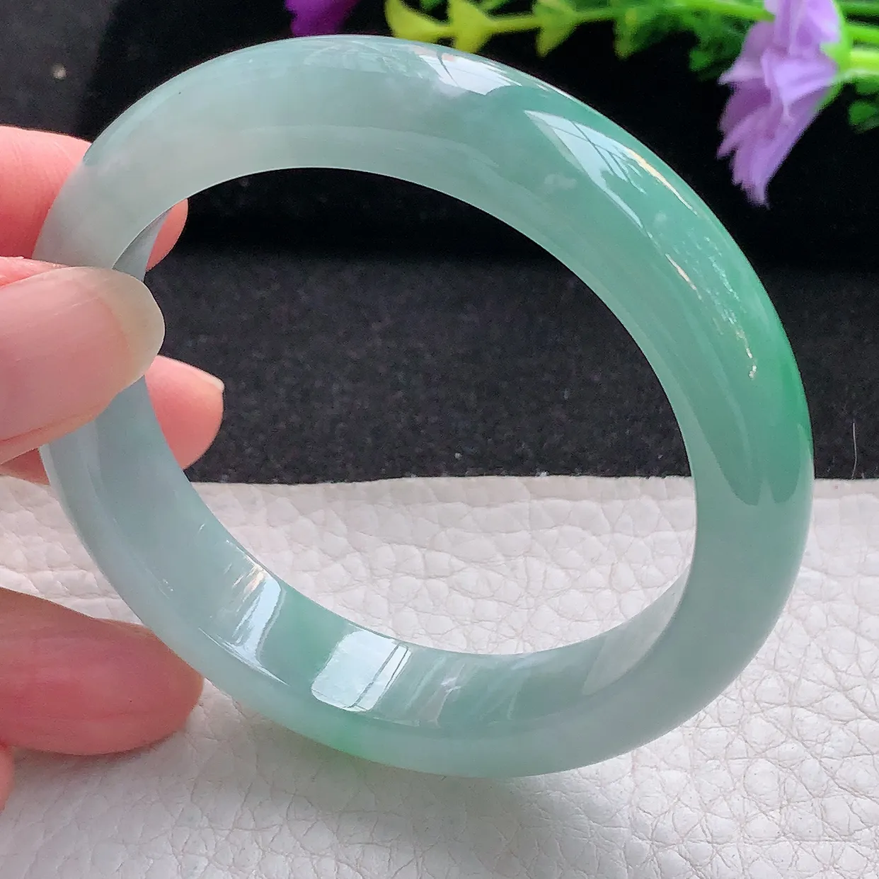 fx实拍55*12.6*8.2平安镯 天然翡翠A货手镯水润浅绿宽边正圈玉镯子