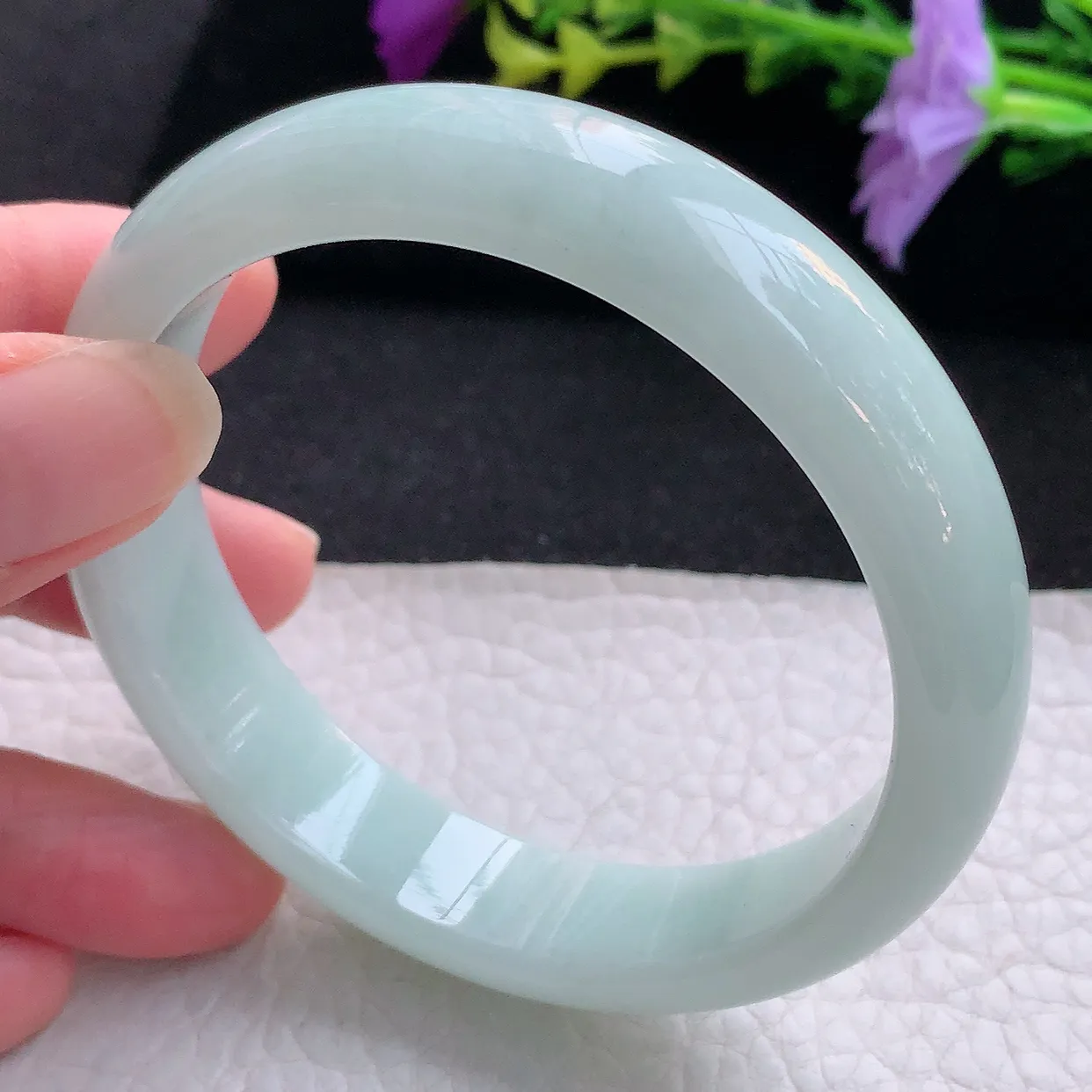 nr大圈口60*13.8*7.5平安镯 天然翡翠A货手镯淡绿宽边正圈玉镯子