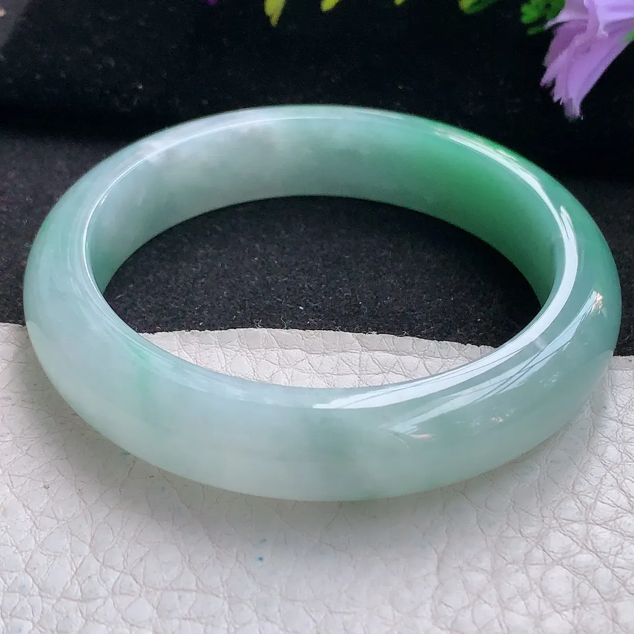 fx实拍55*12.6*8.2平安镯 天然翡翠A货手镯水润浅绿宽边正圈玉镯子