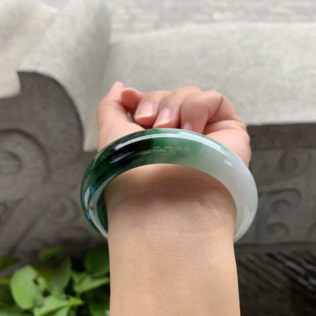 小圈口 53.3-14-8.7【辣瓜绿正圈手镯】正圈53 54可戴