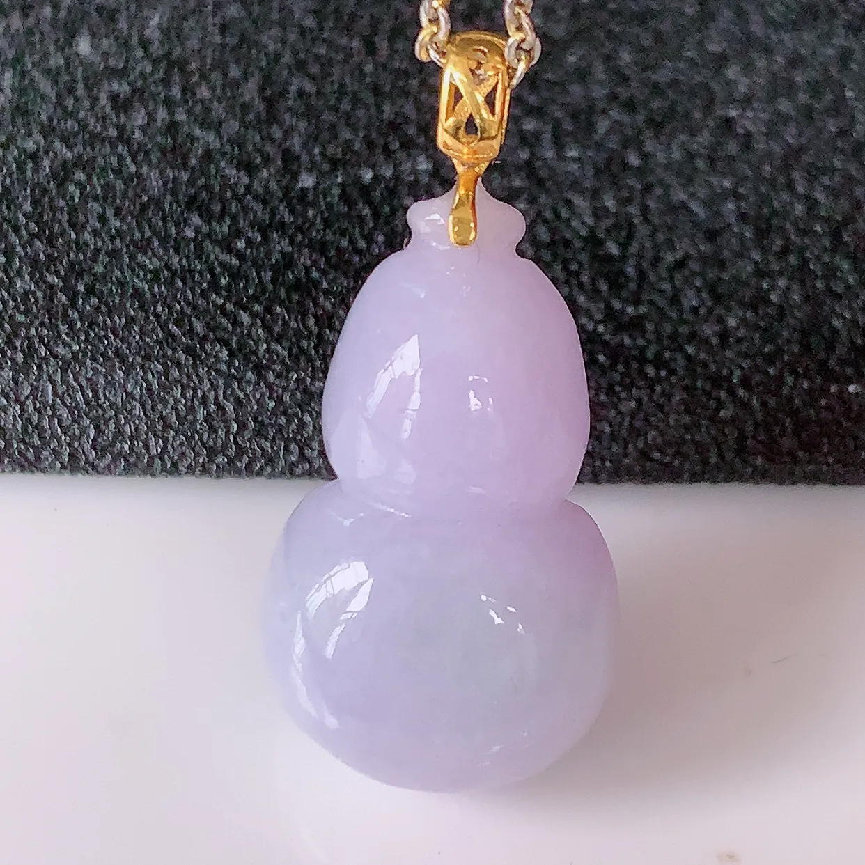 18K金镶嵌冰润紫罗兰翡翠葫芦吊坠，葫芦寓意福禄双全，财源滚滚，品佳品，佩戴效果优雅迷人！#57.24