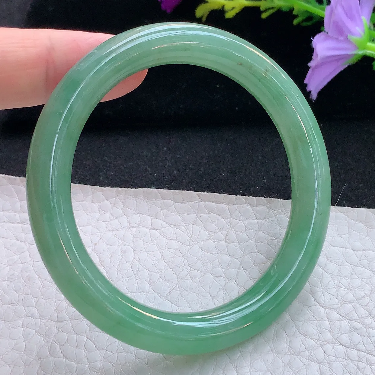 xh实拍53.5*9.2*8.6圆条镯 天然翡翠A货手镯冰油绿叮当镯 美人圆镯