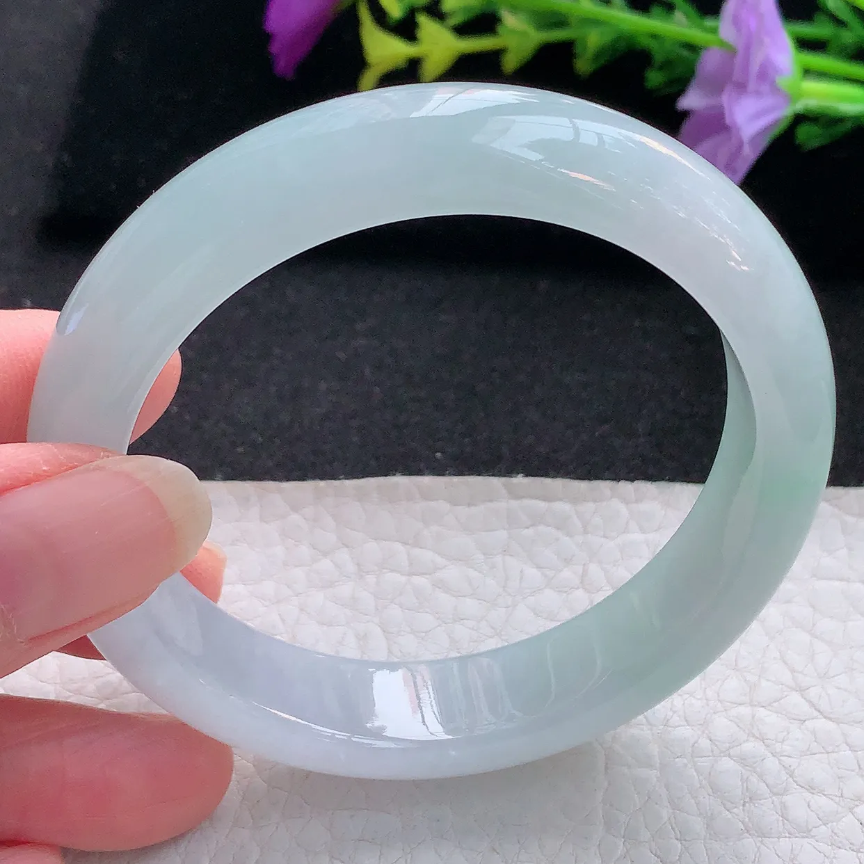 r实拍56.5*13.2*8.3平安镯 天然翡翠A货手镯冰透白月光宽边正圈玉镯子