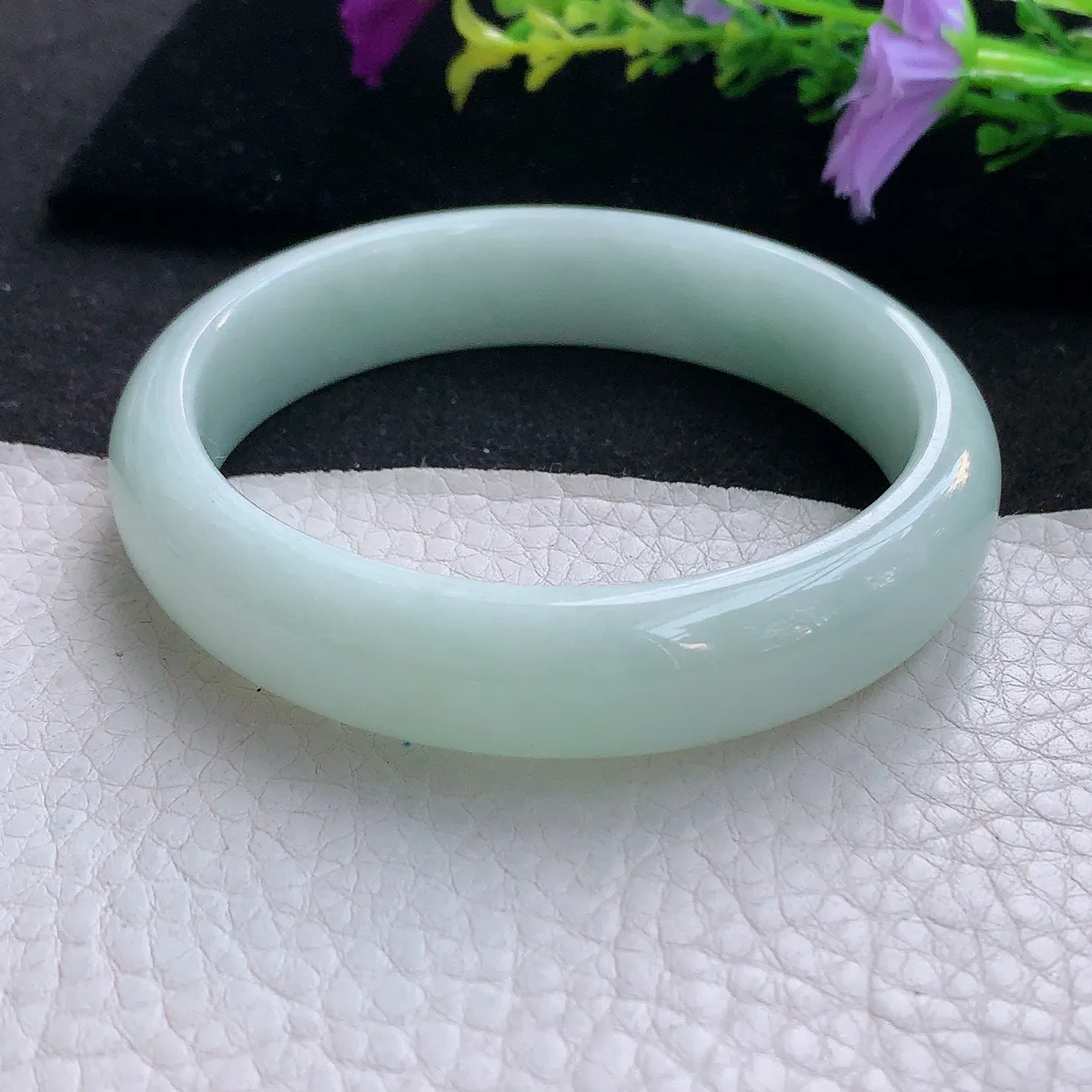 nr大圈口60*13.8*7.5平安镯 天然翡翠A货手镯淡绿宽边正圈玉镯子