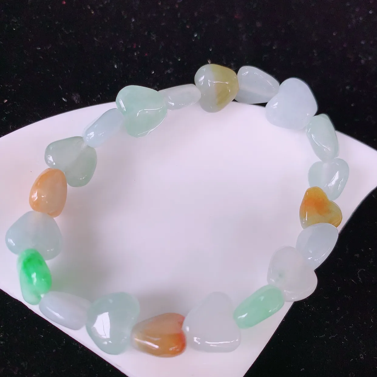 自然光实拍，冰润多宝翡翠手链，多彩翡翠手串，颜色丰富，料子细腻，高档大气，自戴送礼佳品！#81.24取一尺9*10.5*4.8