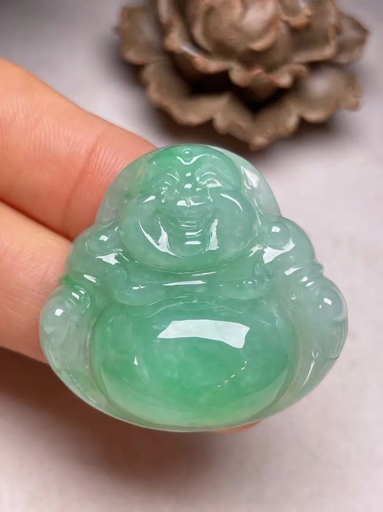 冰糯种飘绿【佛公】吊坠，种水好，玉质细腻 ，卖相好‘.