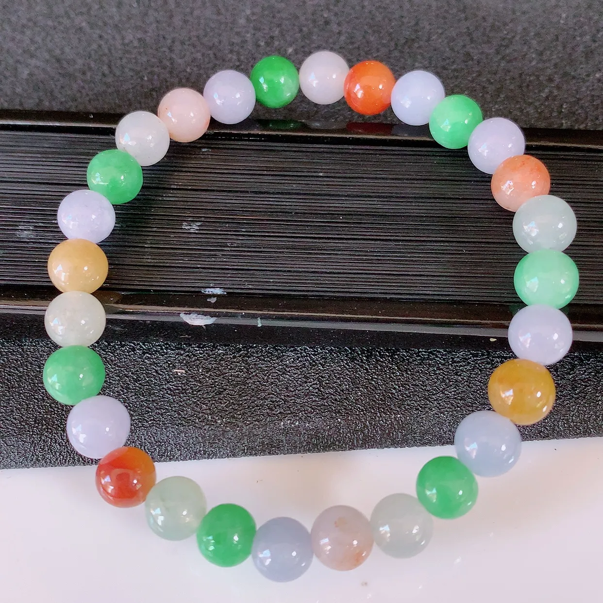 自然光实拍，冰润多宝翡翠手链，多彩翡翠手串，颜色丰富，料子细腻，高档大气，自戴送礼佳品！#46.26取一尺寸6.5