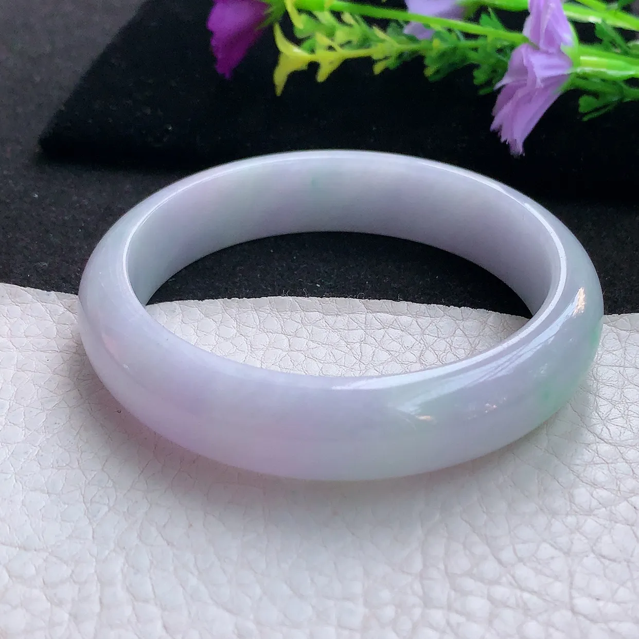 Ee大圈口59.3*14*7.8平安镯 天然翡翠A货手镯淡绿淡紫宽边正圈玉镯子