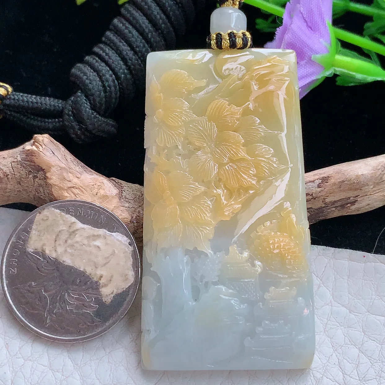 yl实拍56*29.8*9.5缅甸翡翠黄翡山水牌玉坠 锦绣山河项坠